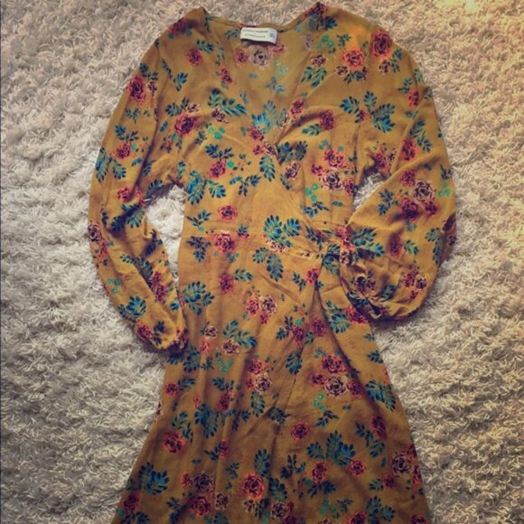 Anthropologie Dresses & Skirts - Anthropologie Faithfull the Brand Wrap Dress sz 4